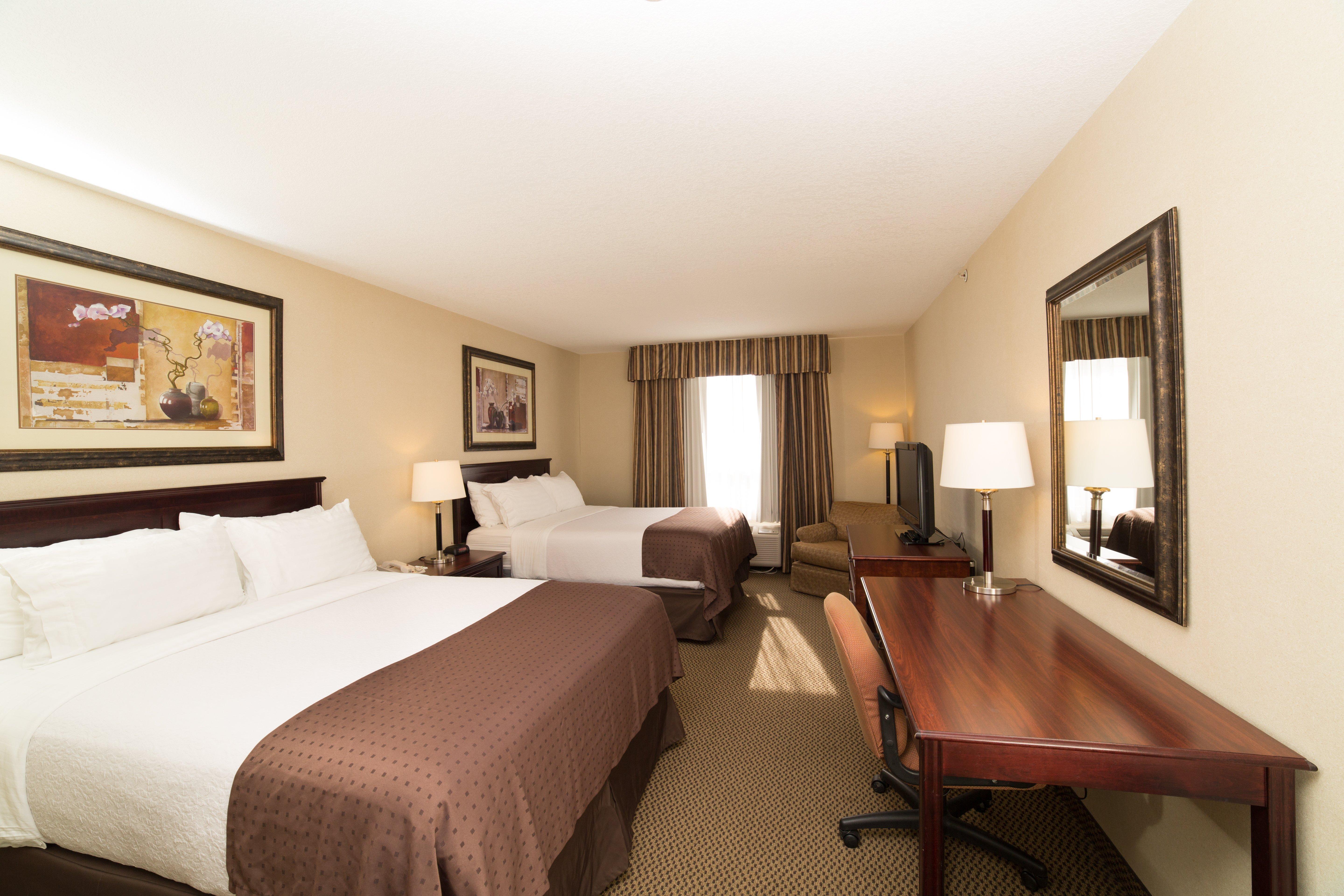 Holiday Inn & Suites Lloydminster By Ihg Eksteriør billede